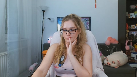 LunaNicole  06-10-2022